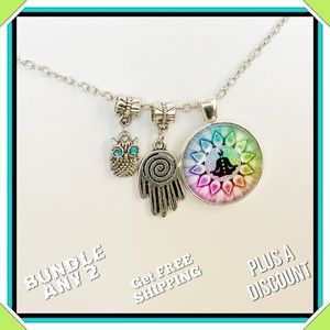 🆕✅ CHAIN NECKLACE WITH THREE CHARMS